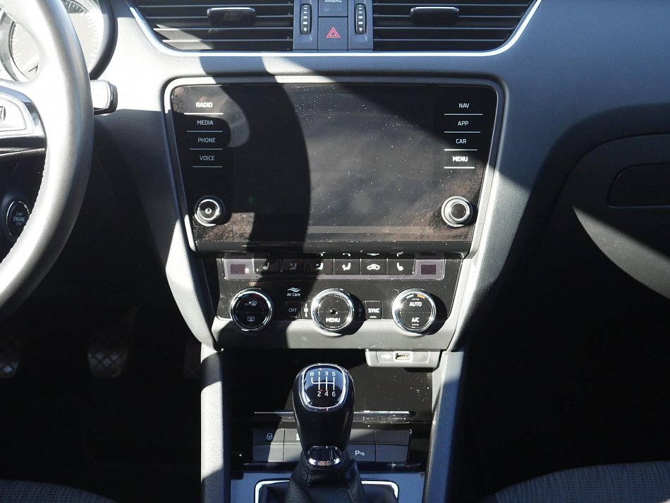 Škoda Octavia III 1.5 TSi 