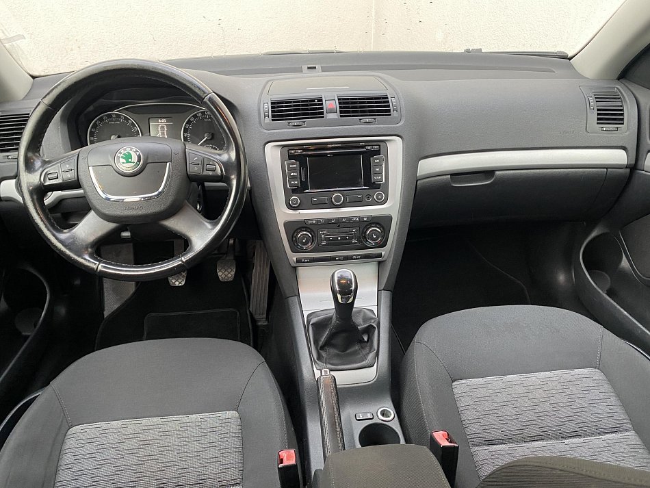 Škoda Octavia II 1.6 TDi Ambiente