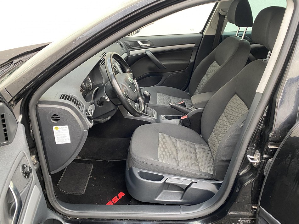 Škoda Octavia II 1.6 TDi Ambiente