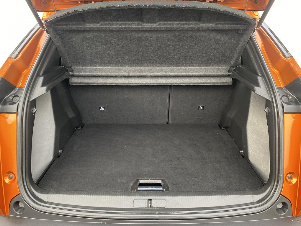 Peugeot 2008 1.2 PT Allure