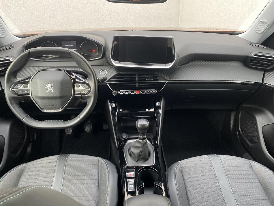 Peugeot 2008 1.2 PT Allure