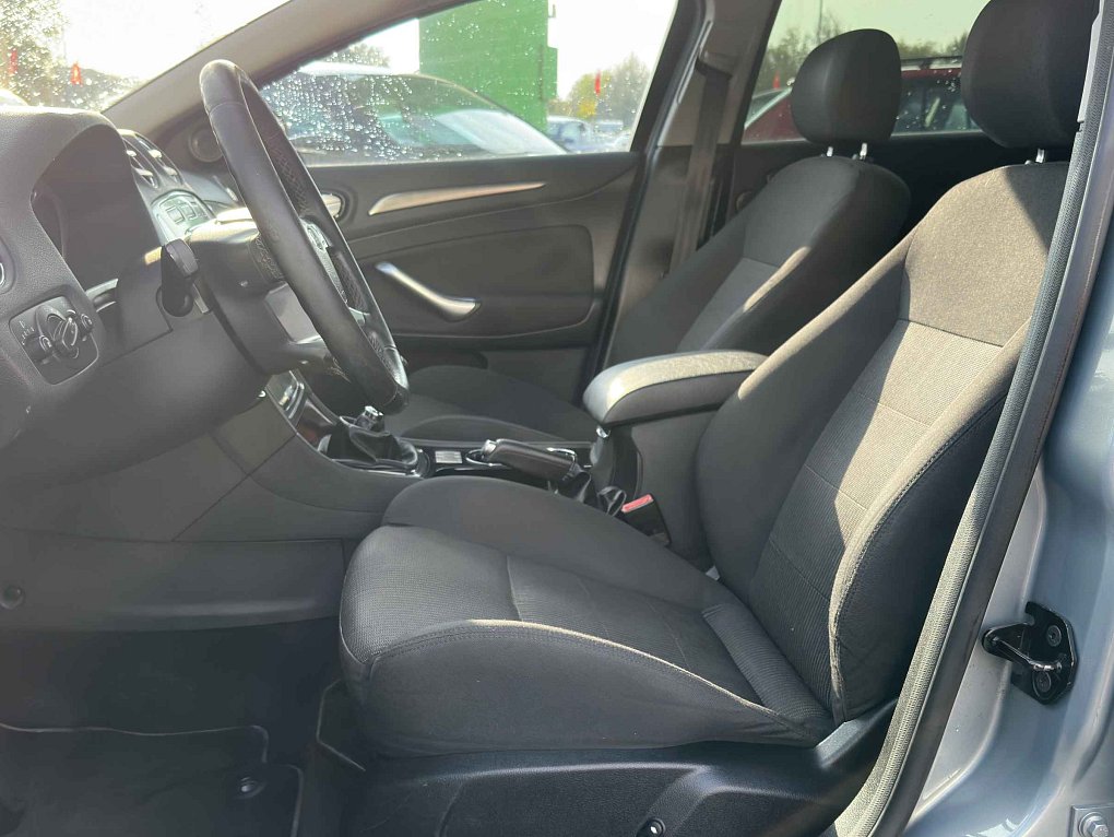 Ford Mondeo 2.0 TDCi 