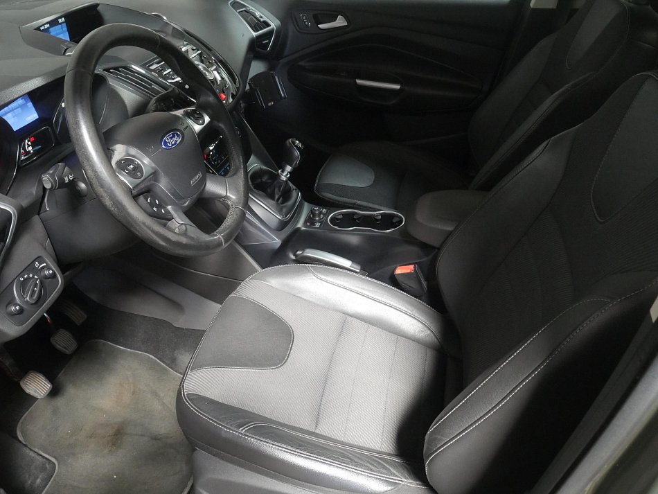 Ford Kuga 2.0 TDCi  4x4