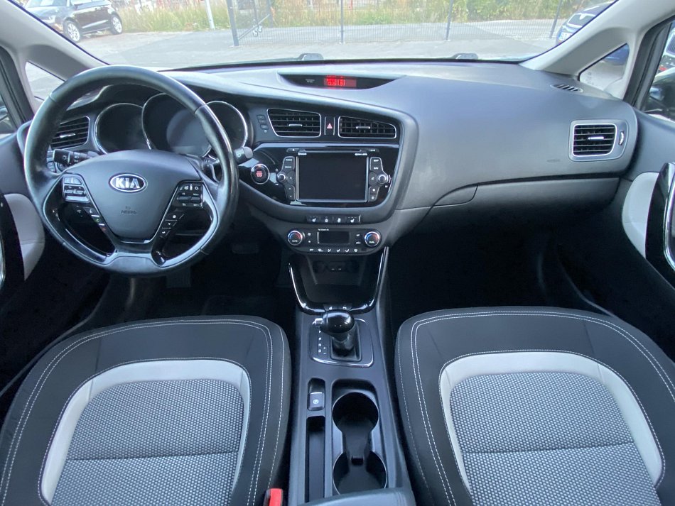 Kia Ceed 1.6GDi 
