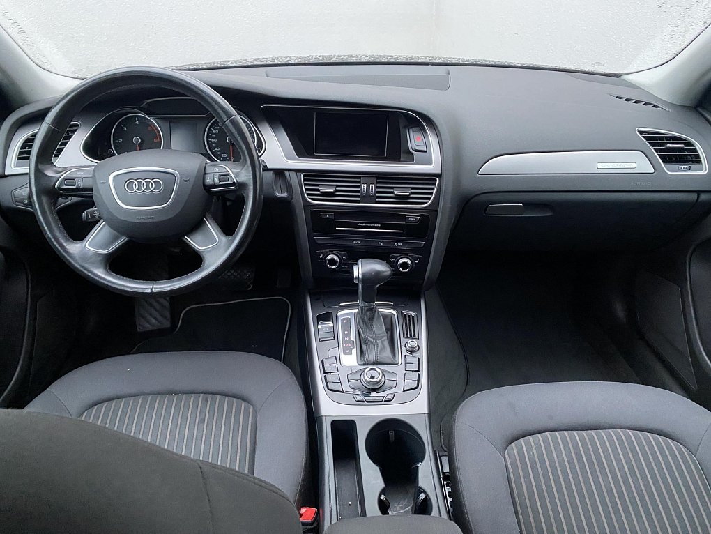 Audi A4 2.0 TDi Ambiente Quattro