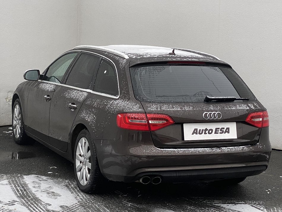 Audi A4 2.0 TDi Ambiente Quattro