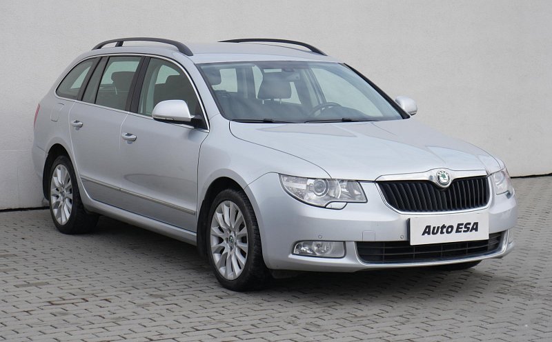 Škoda Superb II 2.0 TDi Elegance