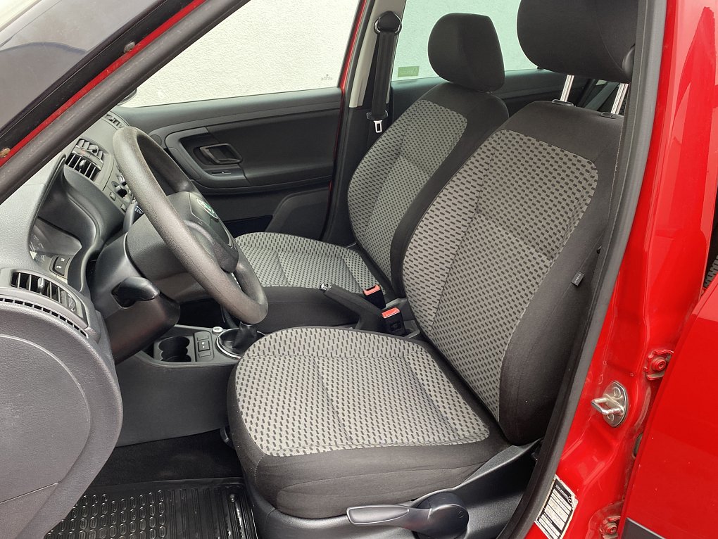 Škoda Fabia II 1.2 TSI Ambiente
