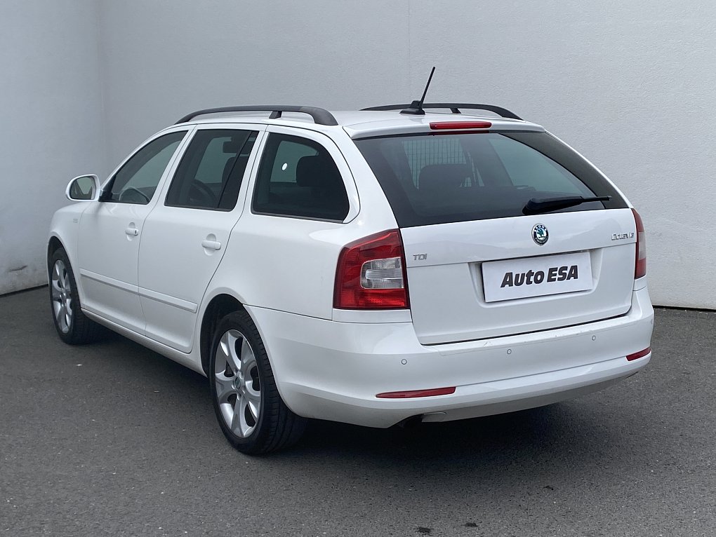 Škoda Octavia II 2.0 TDi Family