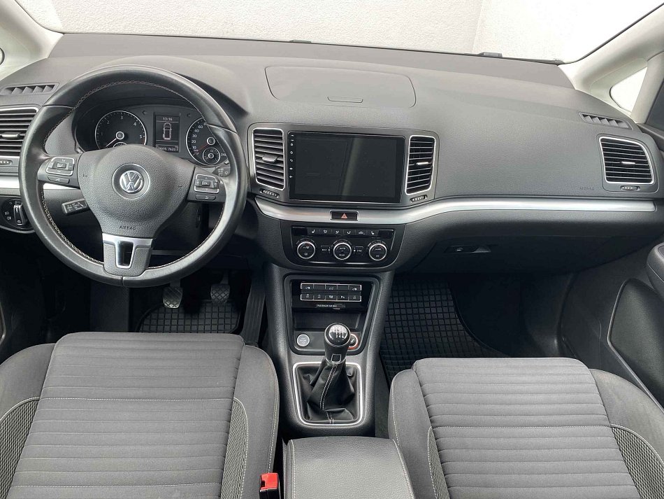 Volkswagen Sharan 2.0 TDI 