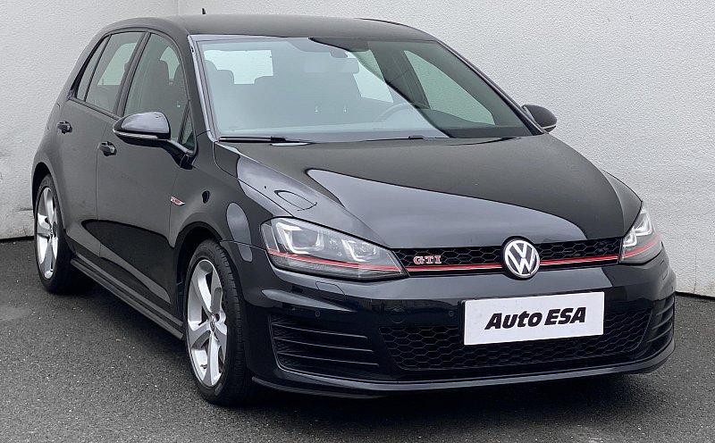 Volkswagen Golf 2.0 TSi GTi