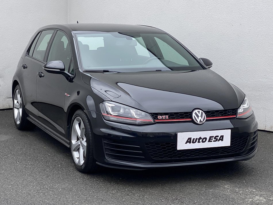 Volkswagen Golf 2.0 TSi GTi