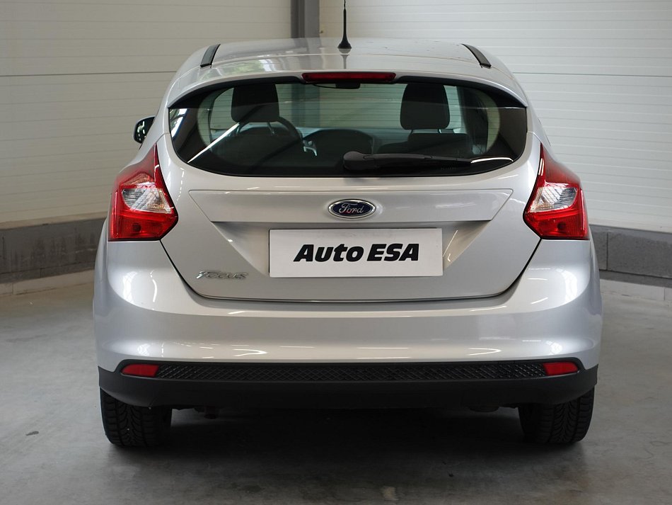 Ford Focus 1.6i 