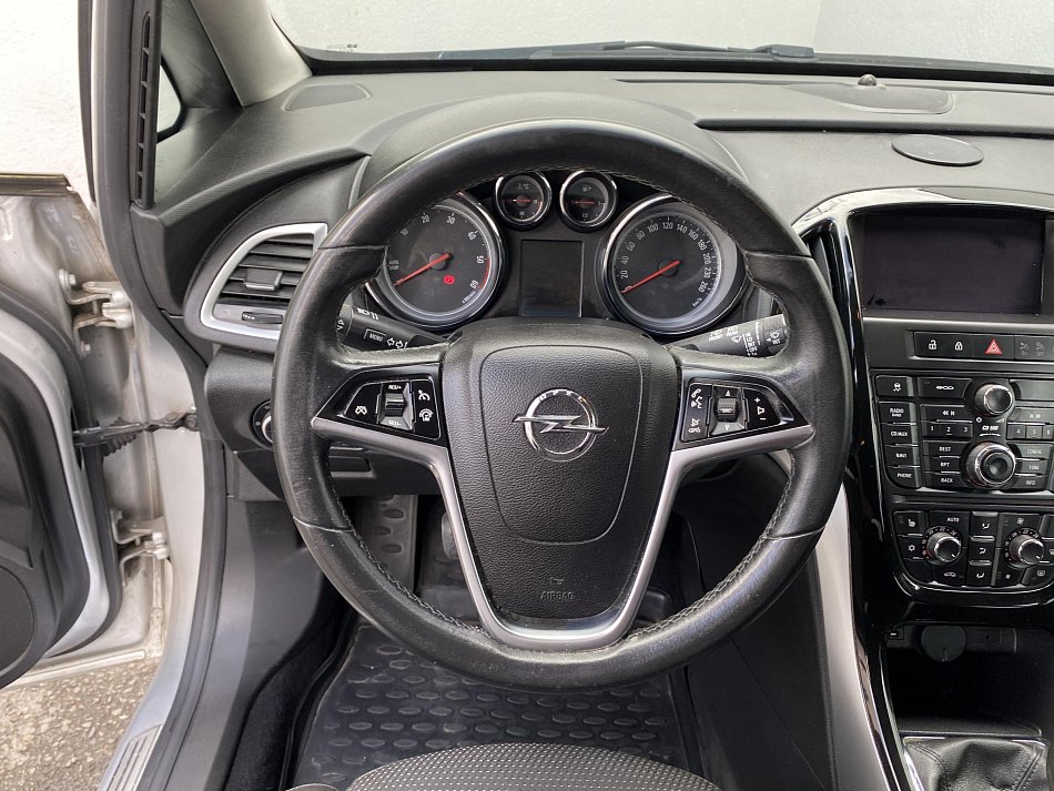 Opel Astra 1.6CDTi 