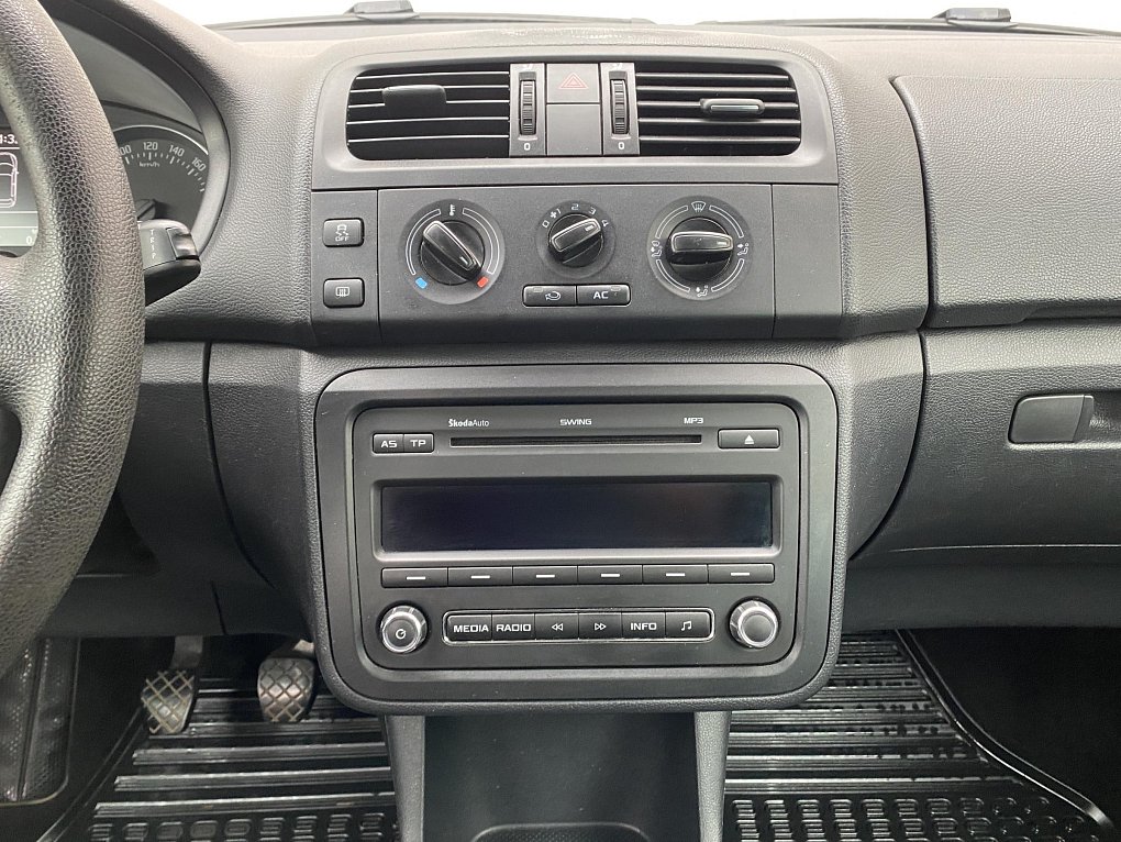 Škoda Fabia II 1.2 TSI Ambiente