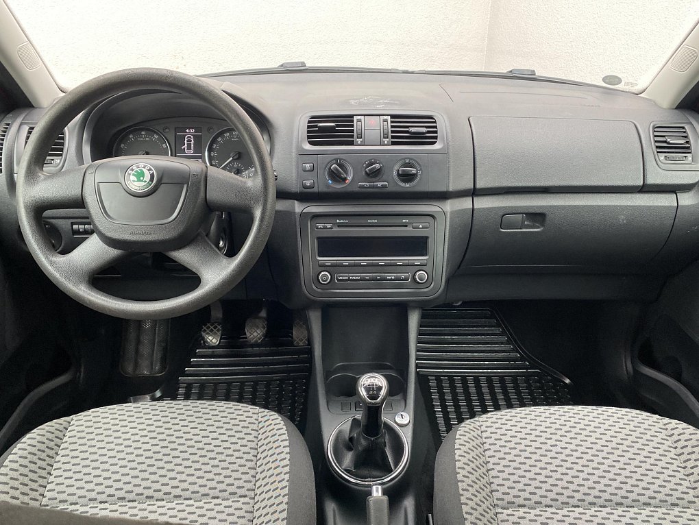 Škoda Fabia II 1.2 TSI Ambiente