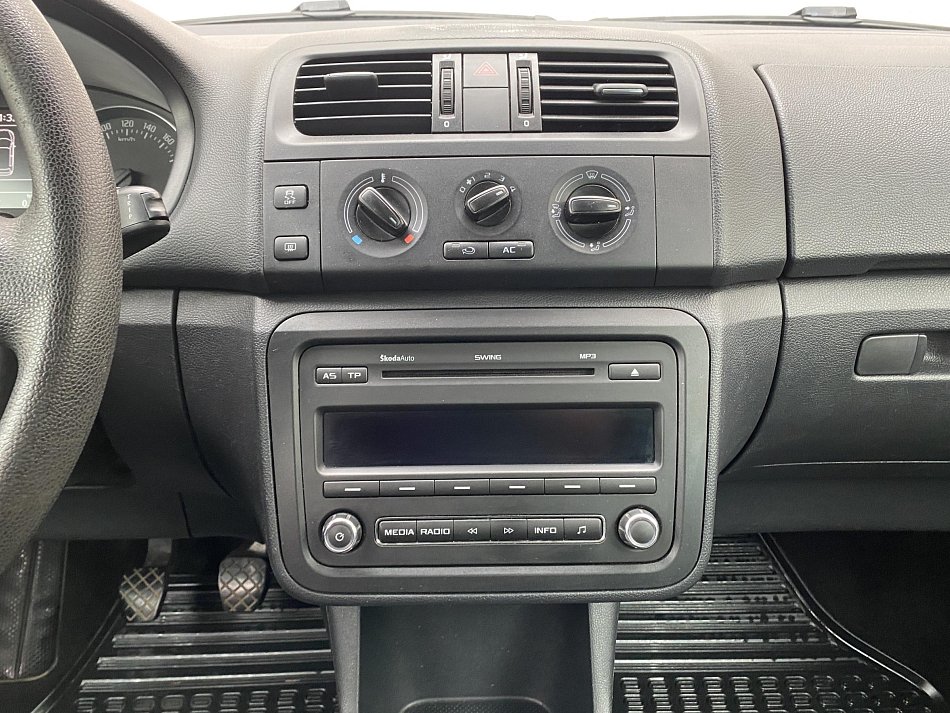 Škoda Fabia II 1.2 TSI Ambiente