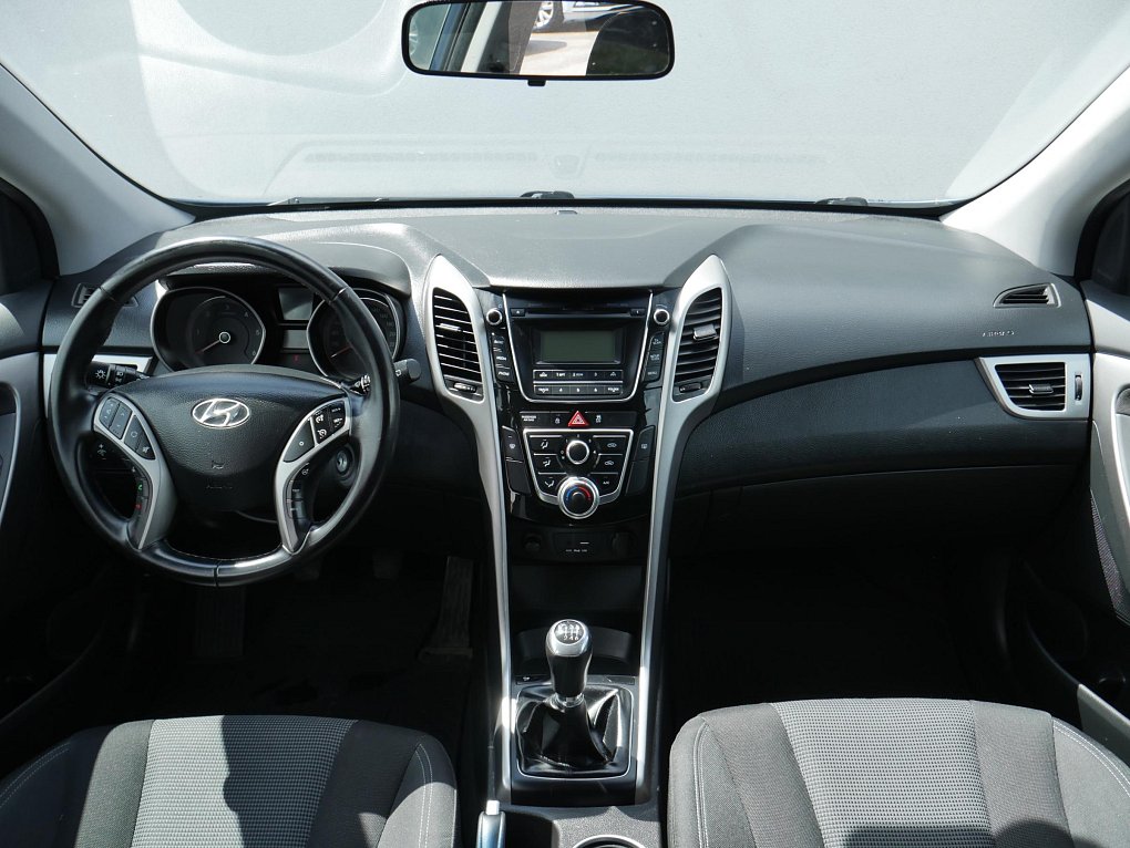 Hyundai I30 1.6CRDi 
