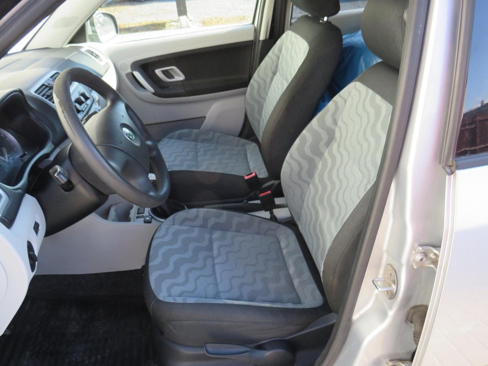 Škoda Fabia II 1.4i 