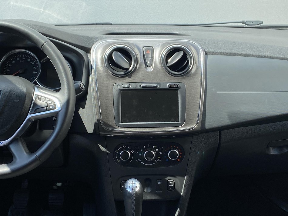 Dacia Logan 0.9 TCe Stepway
