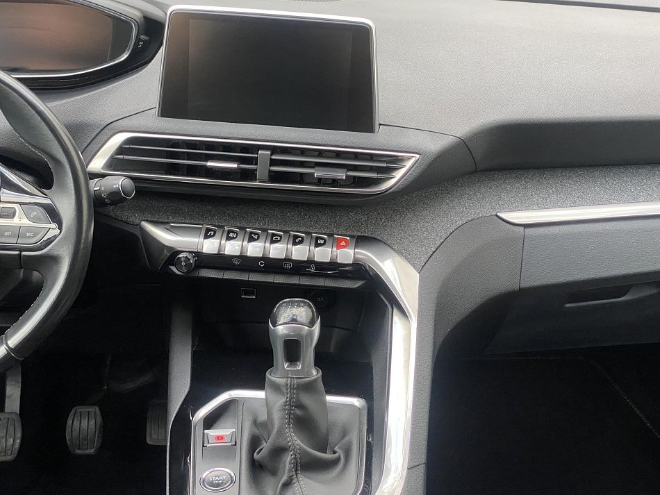 Peugeot 3008 1.5 HDi Allure
