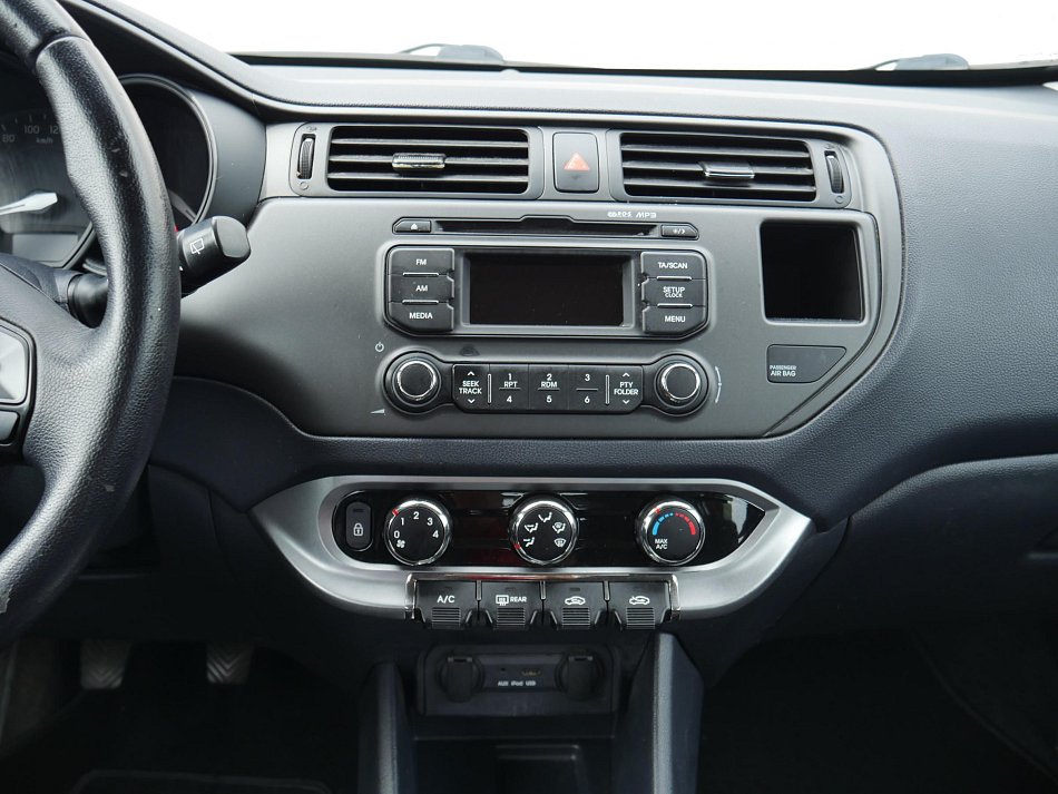 Kia Rio 1.4 i 