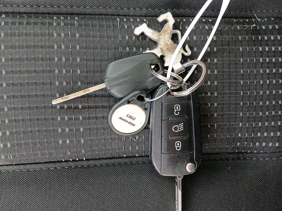 Peugeot 308 1.6i 