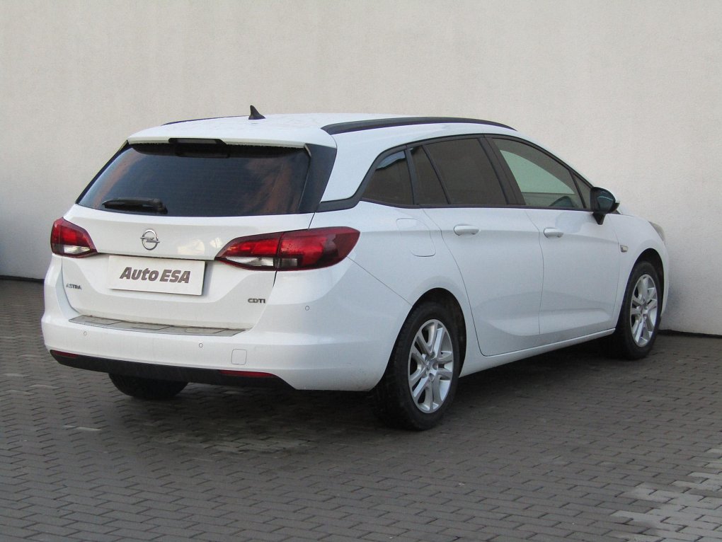 Opel Astra 1.6CDTi 