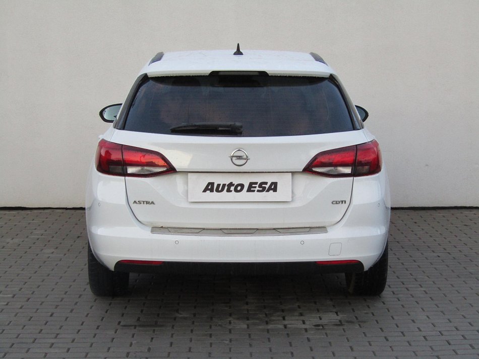 Opel Astra 1.6CDTi 