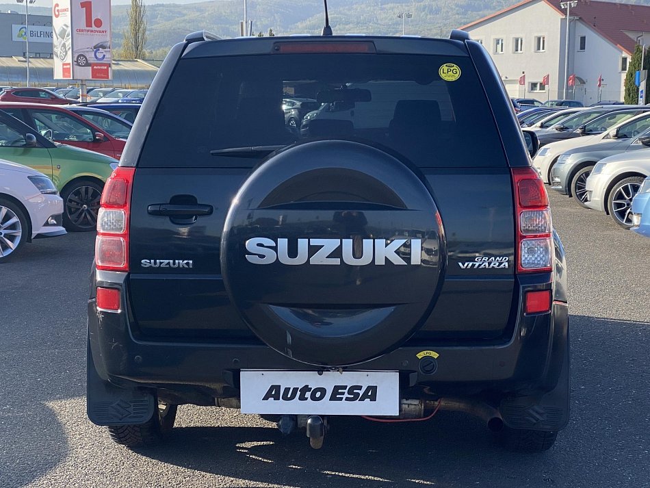 Suzuki Grand Vitara 2.4i  4x4
