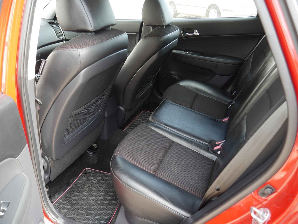Hyundai I30 1.4 i 
