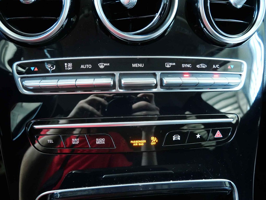 Mercedes-Benz GLC 2.0d  200d 4Matic