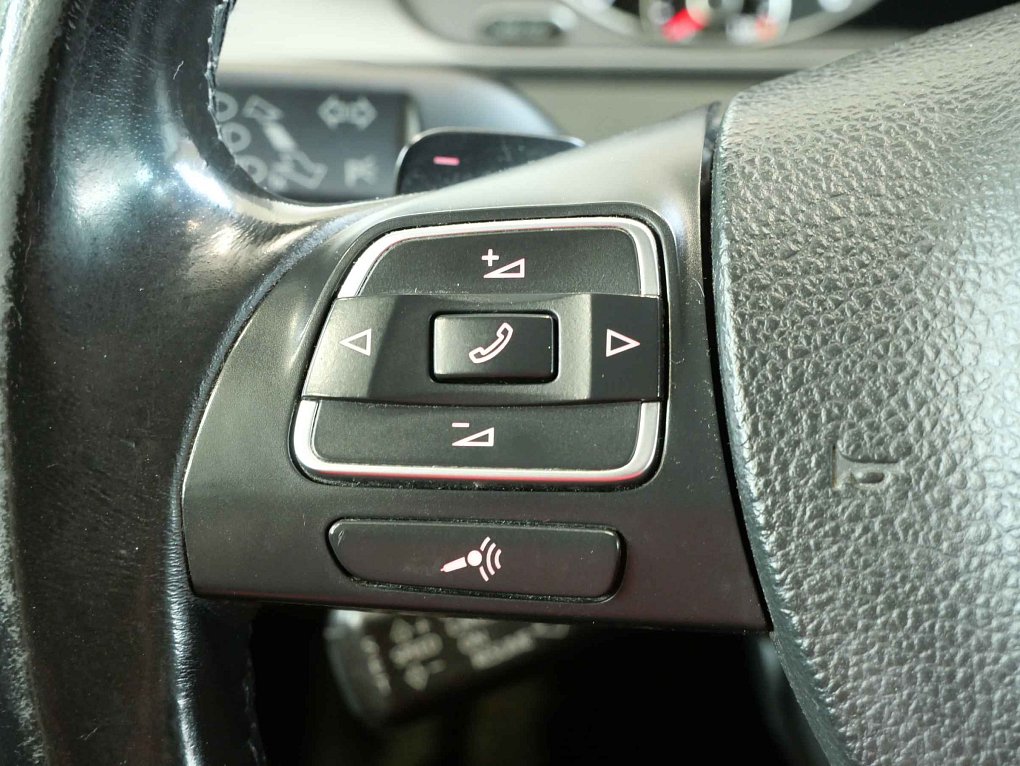 Volkswagen Passat 2.0TDi 