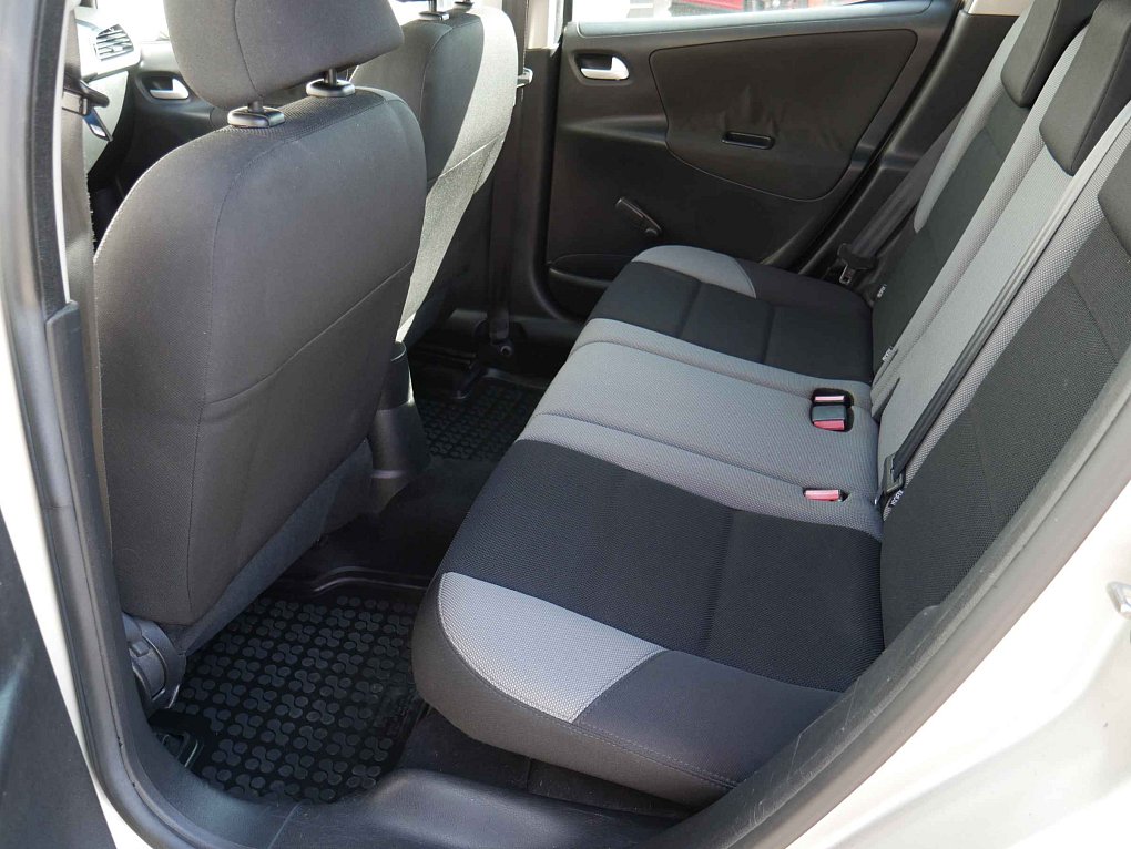 Peugeot 207 1.6 HDi 