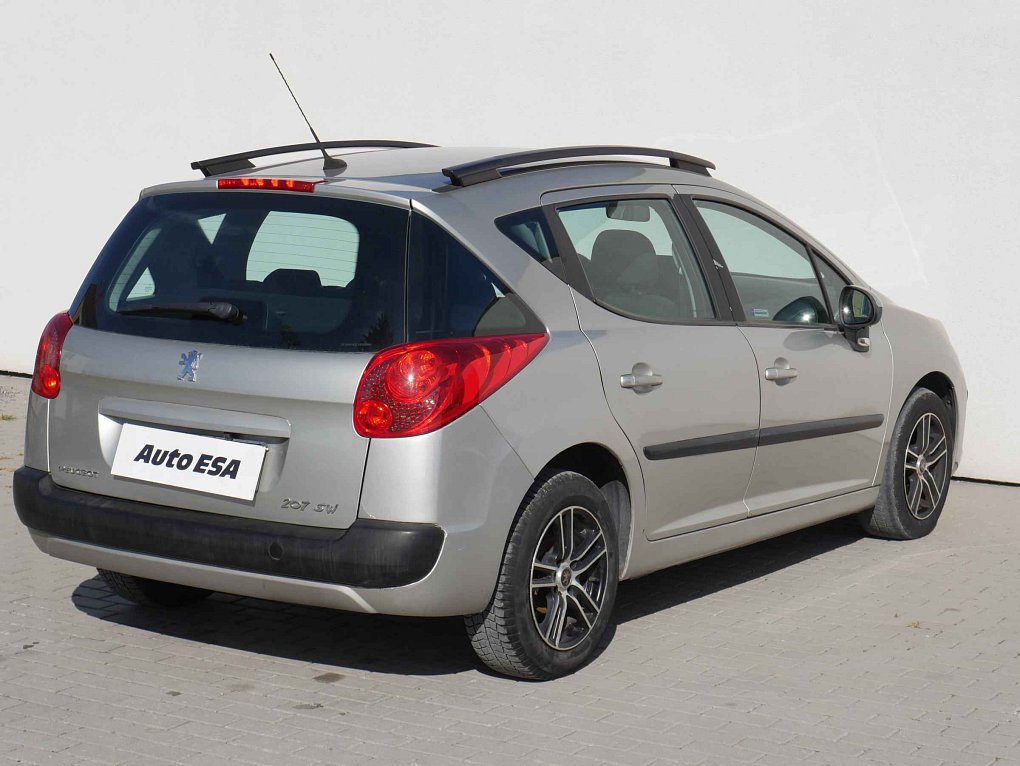 Peugeot 207 1.6 HDi 