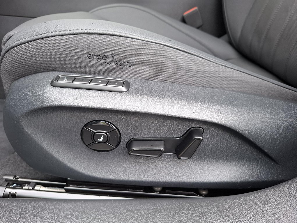 Škoda Superb IV 2.0 TDi L&K 4x4