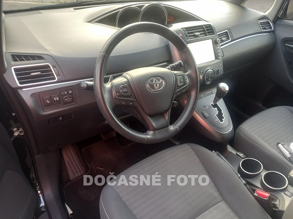 Toyota Verso 1.8i 