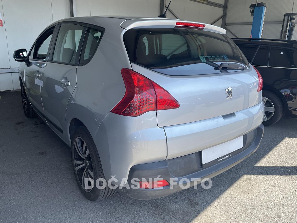 Peugeot 3008 1.6 i 