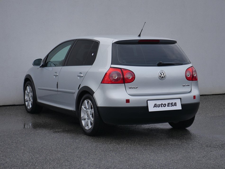 Volkswagen Golf 1.6FSi 