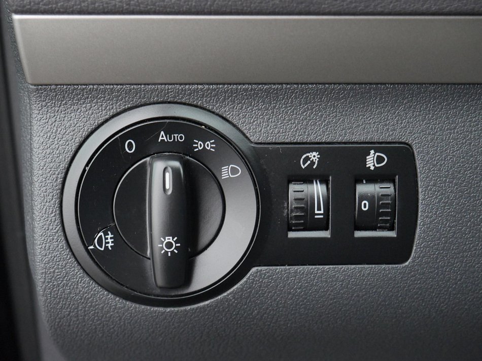 Volkswagen Touran 1.4 TSi 