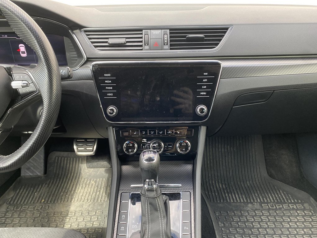 Škoda Superb III 2.0 TDi SportLine
