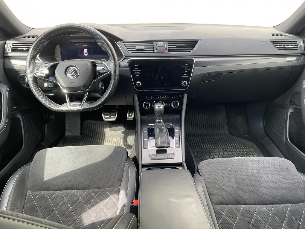Škoda Superb III 2.0 TDi SportLine