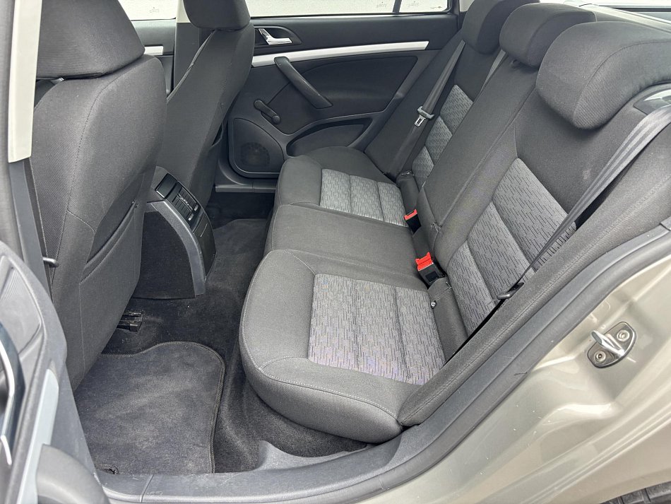 Škoda Octavia II 1.4 TSi Ambition