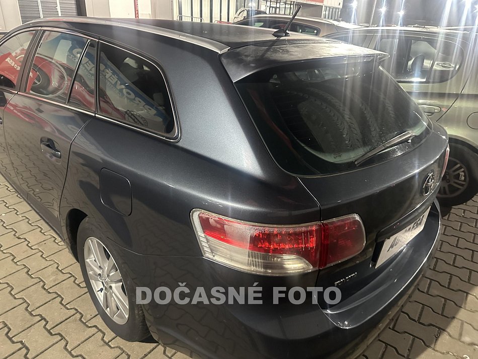 Toyota Avensis 2.0 D 