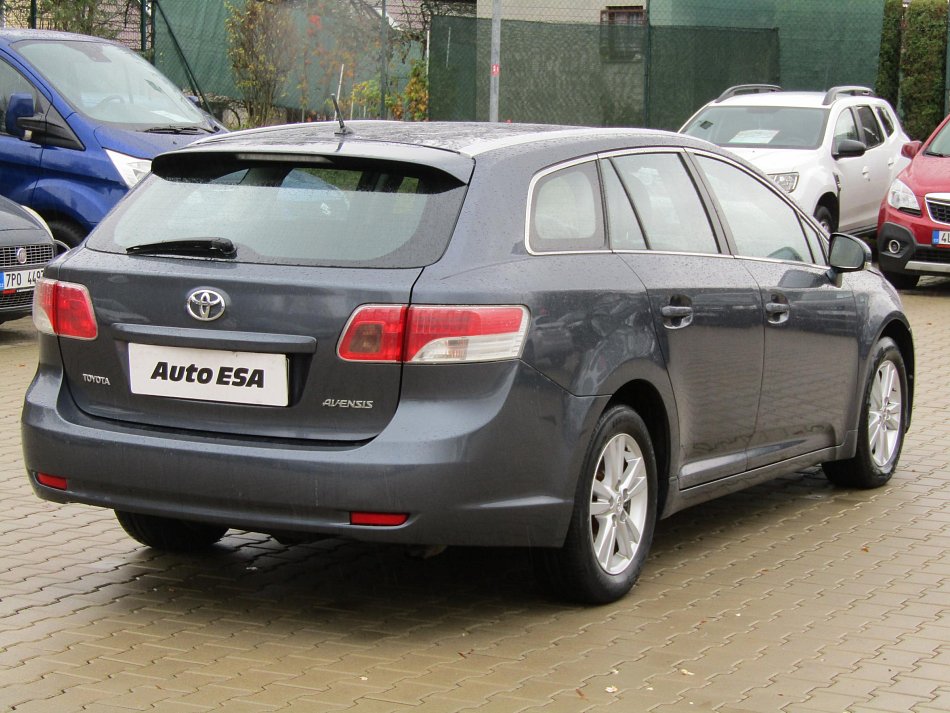 Toyota Avensis 2.0 D 