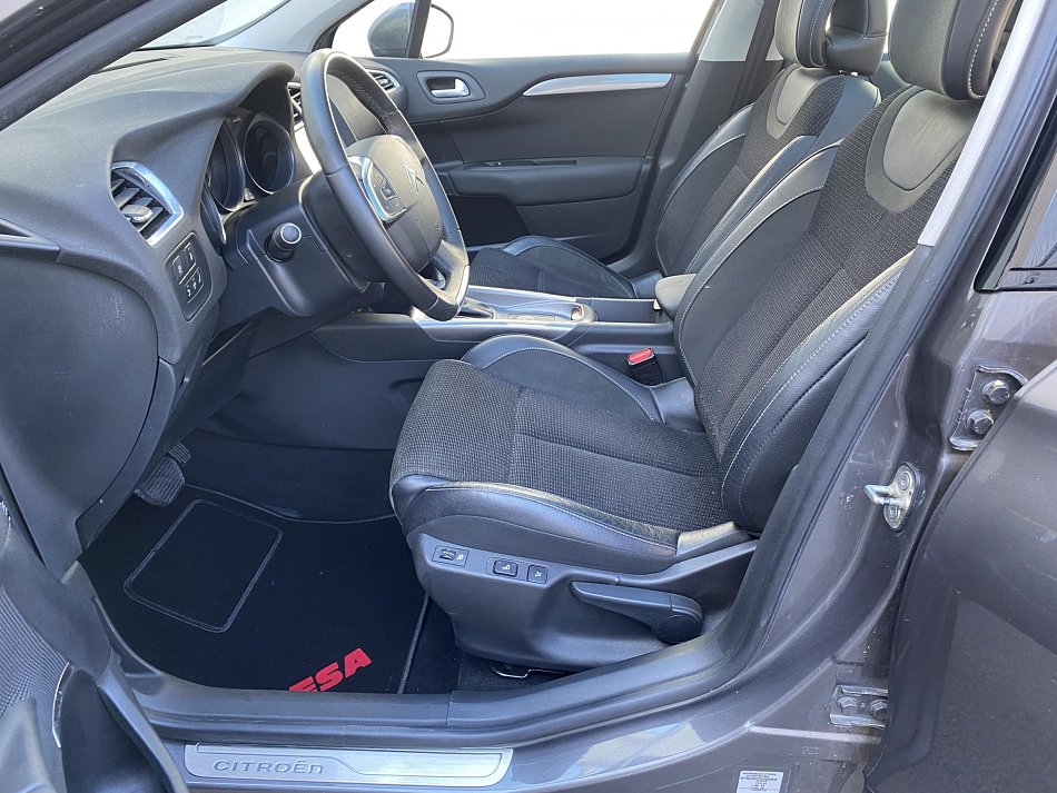 Citroën C4 1.2 PT Shine