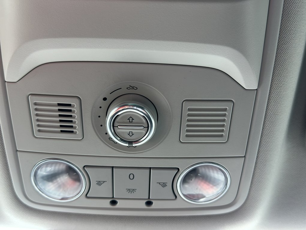 Volkswagen Sharan 2.0 TDi 