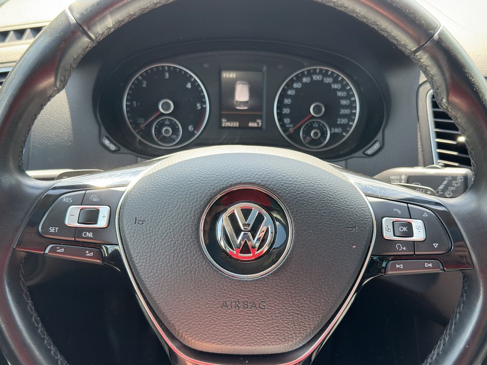 Volkswagen Sharan 2.0 TDi 