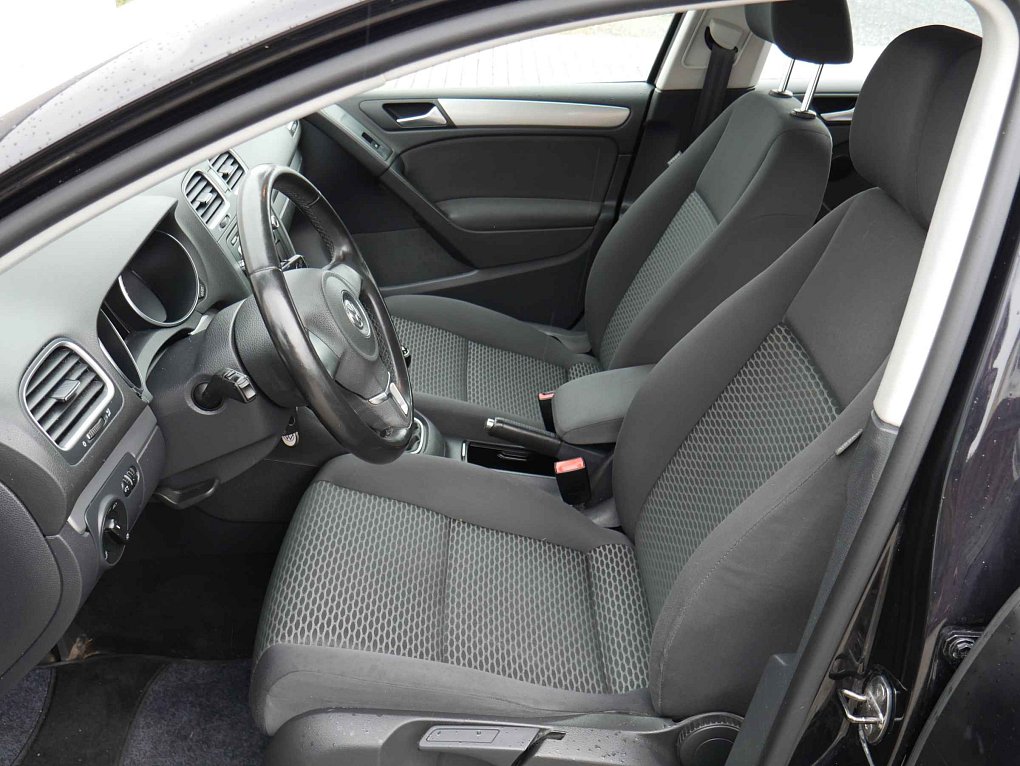 Volkswagen Golf 1.4i 