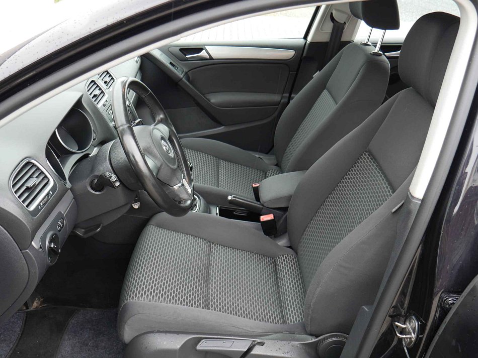 Volkswagen Golf 1.4i 